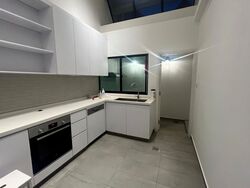 Fernhill Road (D10), Terrace #469017711